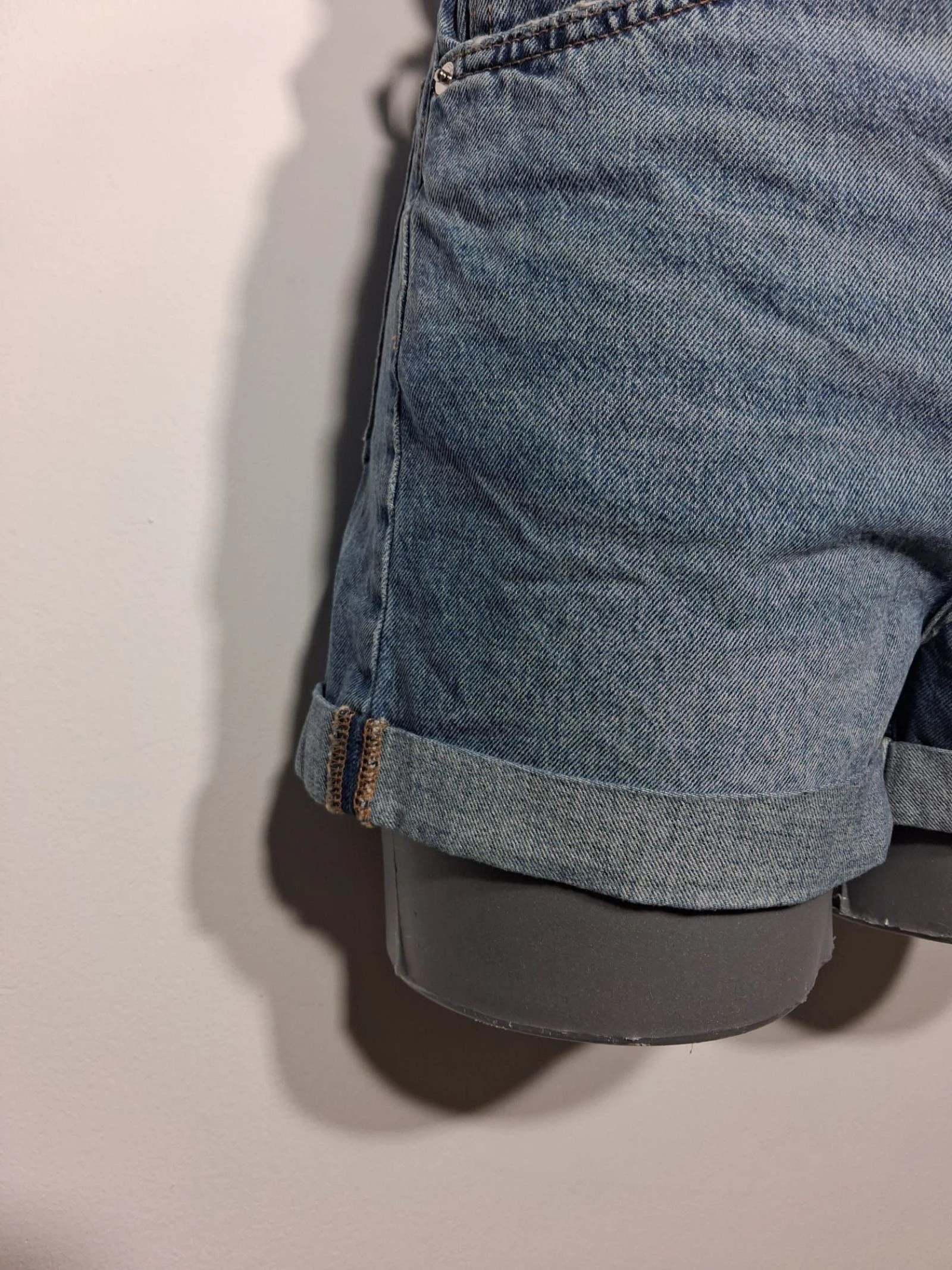Shorts vaqueros H&M Divided tiro alto talla 34 – photo 3
